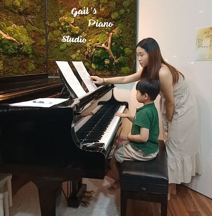 beginner piano